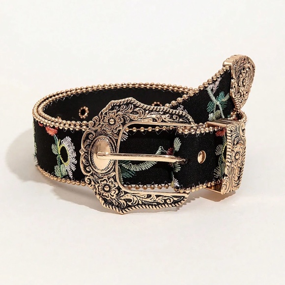 Western Floral Embroidered Buckle Belt - Picture 4 of 6